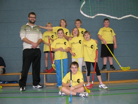 Floorball-Mannschaft der Grundschule Neinstedt